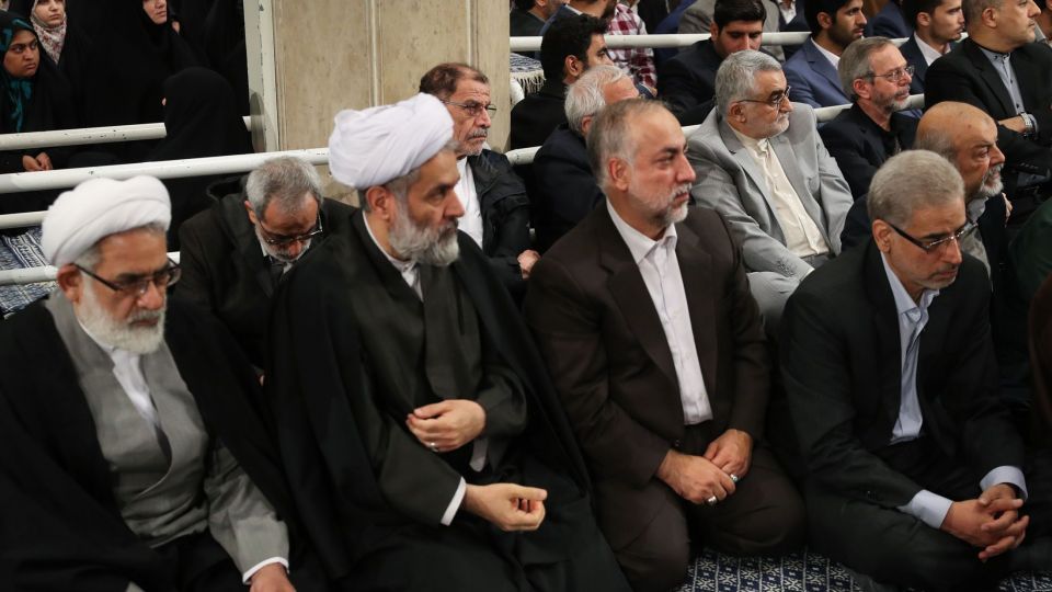 دیدار جمعی از مسئولان نظام و سفرای کشورهای اسلامی با رهبر انقلاب