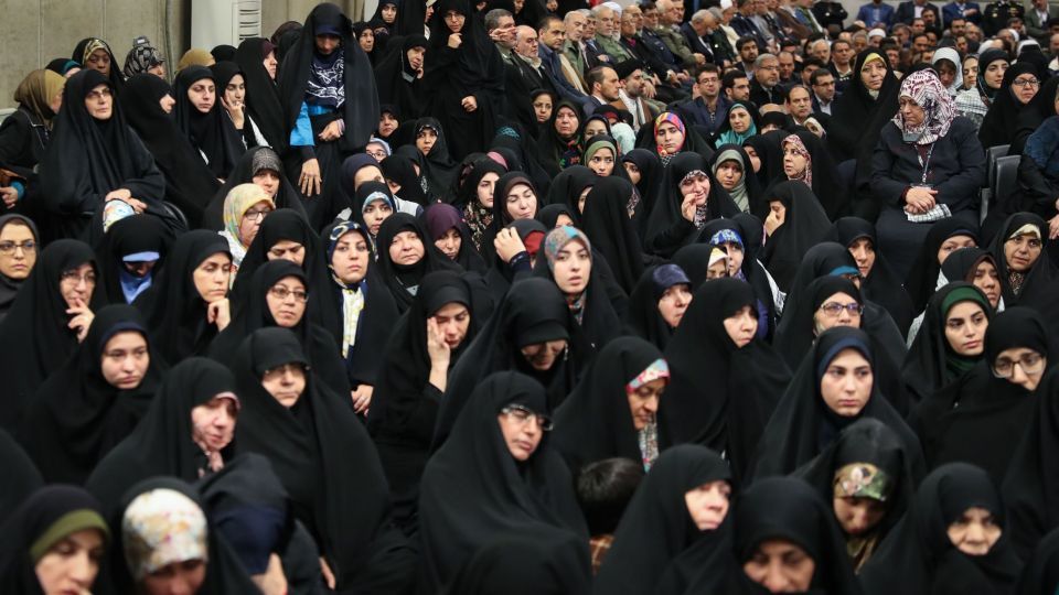 دیدار جمعی از مسئولان نظام و سفرای کشورهای اسلامی با رهبر انقلاب