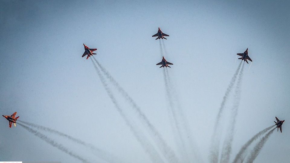 دومین روز نهمین نمایش هوایی کیش 