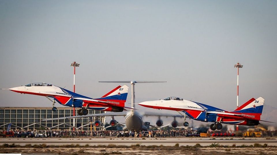 دومین روز نهمین نمایش هوایی کیش 