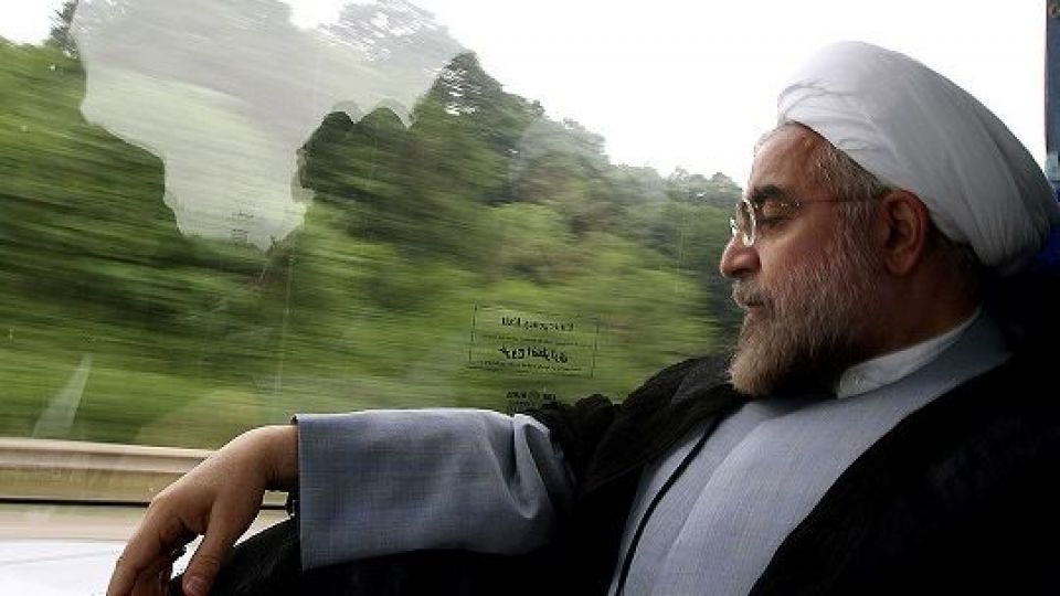 آقای روحانی! محرمانه نداریم/ شفافیت را از دولت آغاز کنید آقای روحانی! محرمانه نداریم/ شفافیت را از دولت آغاز کنید