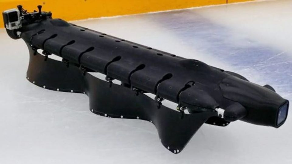 ساخت رباتی که روی یخ اسکیت می رود ساخت رباتی که روی یخ اسکیت می رود