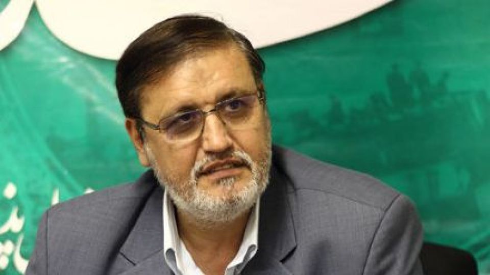 شرکت نکردن نمایندگان اصفهان در جلسات علنی و کمیسیونهای مجلس/ تماس هیئت رئیسه برای انصراف از استعفاء شرکت نکردن نمایندگان اصفهان در جلسات علنی و کمیسیونهای مجلس/ تماس هیئت رئیسه برای انصراف از استعفاء