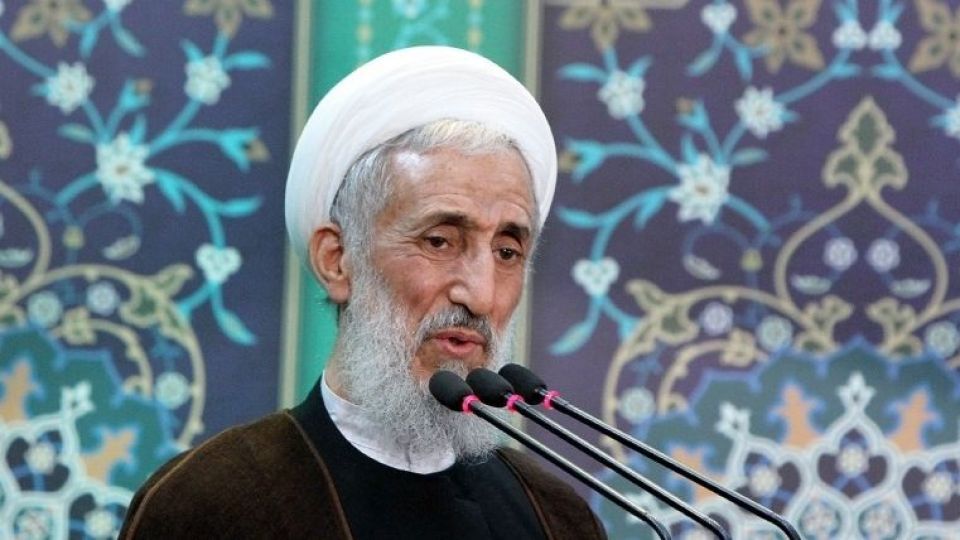 تاکید آیت الله صدیقی در نماز جمعه به مساله ازدواج جوانان تاکید آیت الله صدیقی در نماز جمعه به مساله ازدواج جوانان