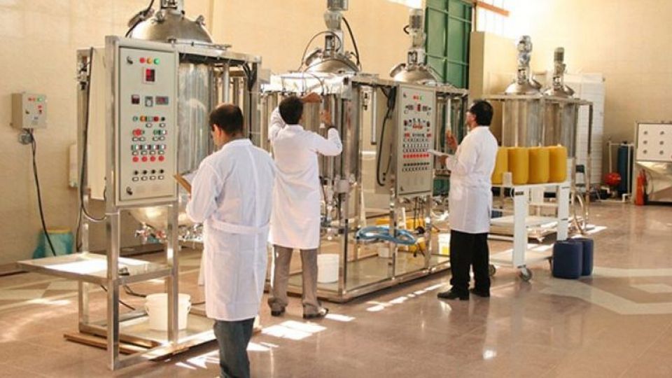 کار تراشی معاون روحانی برای شرکتی که از آن سهم میبرد + سند کار تراشی معاون روحانی برای شرکتی که از آن سهم میبرد + سند