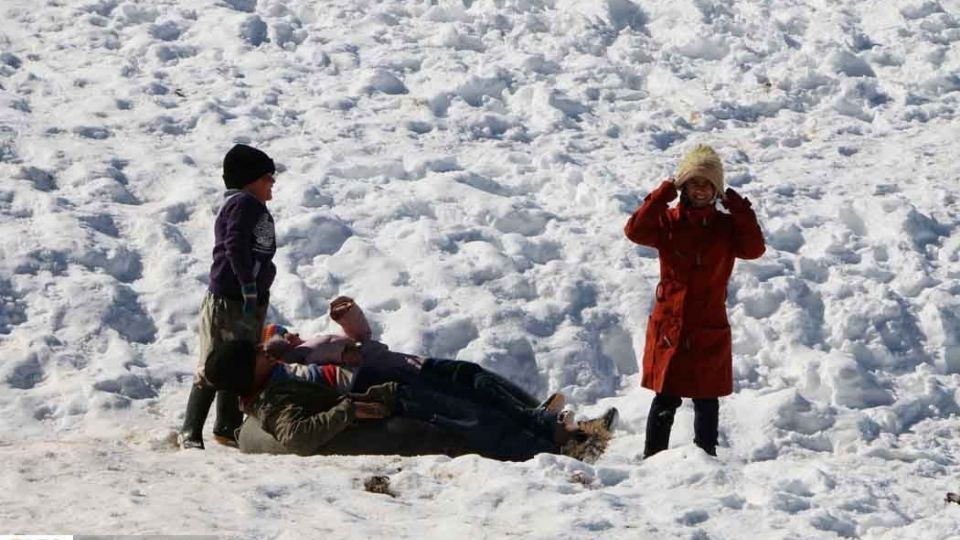 شادیِ پس از برف در ارتفاعات شهرکرد