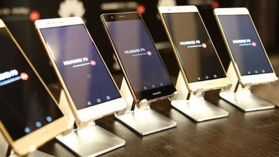 آخرین قیمت تلفن همراه در بازار + جدول آخرین قیمت تلفن همراه در بازار + جدول