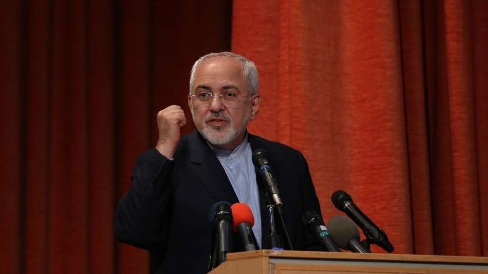 ظریف: به لطف انقلاب در هیچ زمینهای وابسته نیستیم ظریف: به لطف انقلاب در هیچ زمینهای وابسته نیستیم
