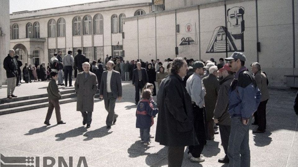 18 اسفند 1374 - انتخابات پنجمین دوره مجلس اسلامی