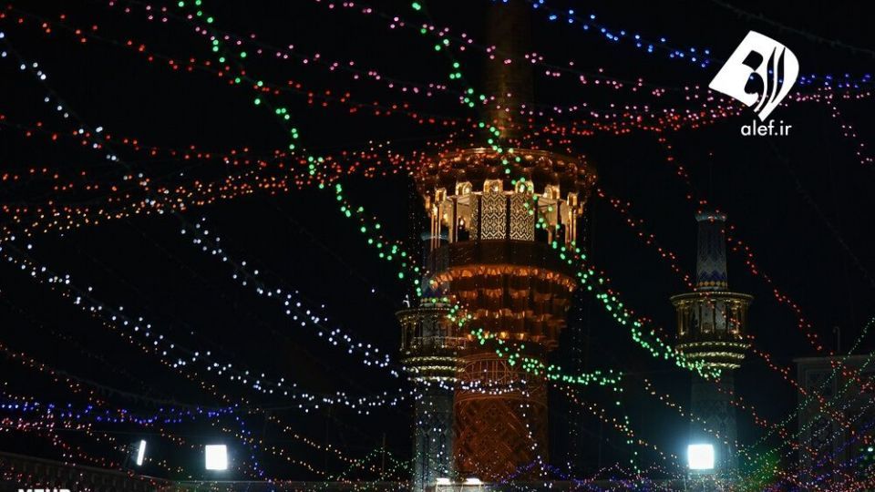 گلباران حرم رضوی در شب میلاد امام جواد ‎(ع)