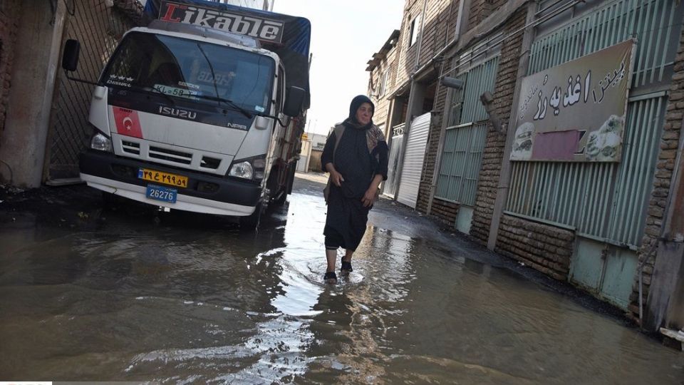 سیل در آق‌قلا و کمک‌رسانی مردمی