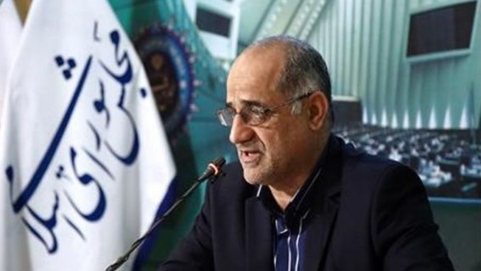 نماینده مجلس: افزایش قیمت بنزین مصوب سران قوا و لازم الاجرا است