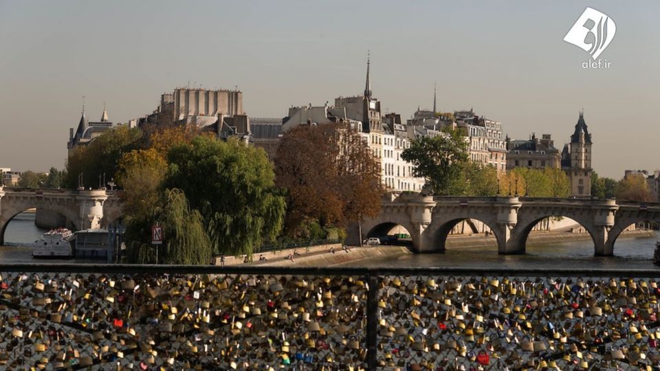 پل عشق فرانسه