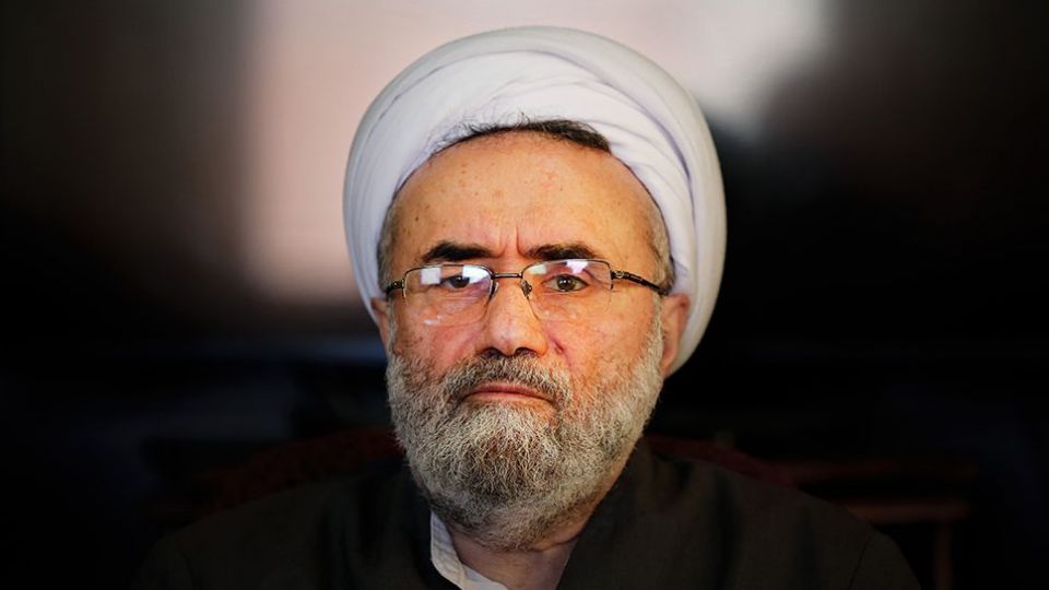 بنیصدر شگردهای تبلیغاتی شیطنتآمیز را بلد بود و با فریب رای آورد/ میخواست مردم را مقابل امام قرار دهد بنیصدر شگردهای تبلیغاتی شیطنتآمیز را بلد بود و با فریب رای آورد/ میخواست مردم را مقابل امام قرار دهد