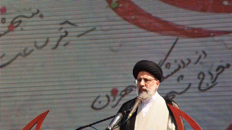 مراسم وداع و تشییع پیکر ۱۵۰ شهید دفاع مقدس در تهران