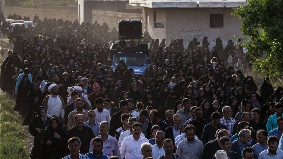 تشییع پیکر شهید اکبر مهدی‌زاده