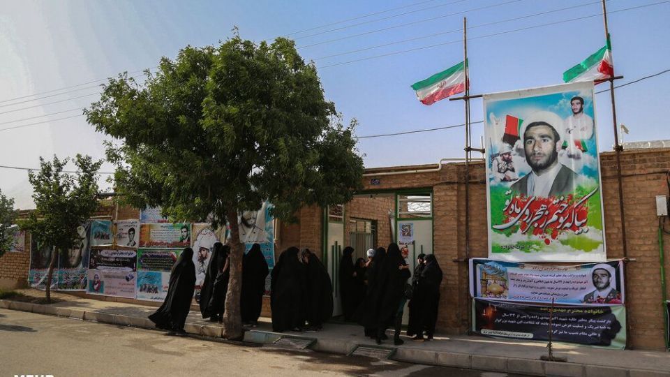 تشییع پیکر شهید اکبر مهدی‌زاده