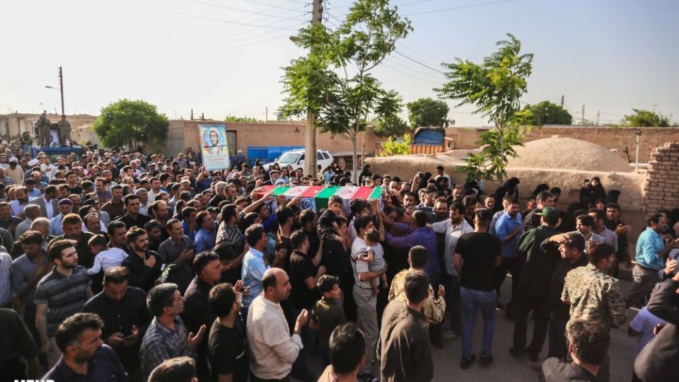 تشییع پیکر شهید اکبر مهدی‌زاده
