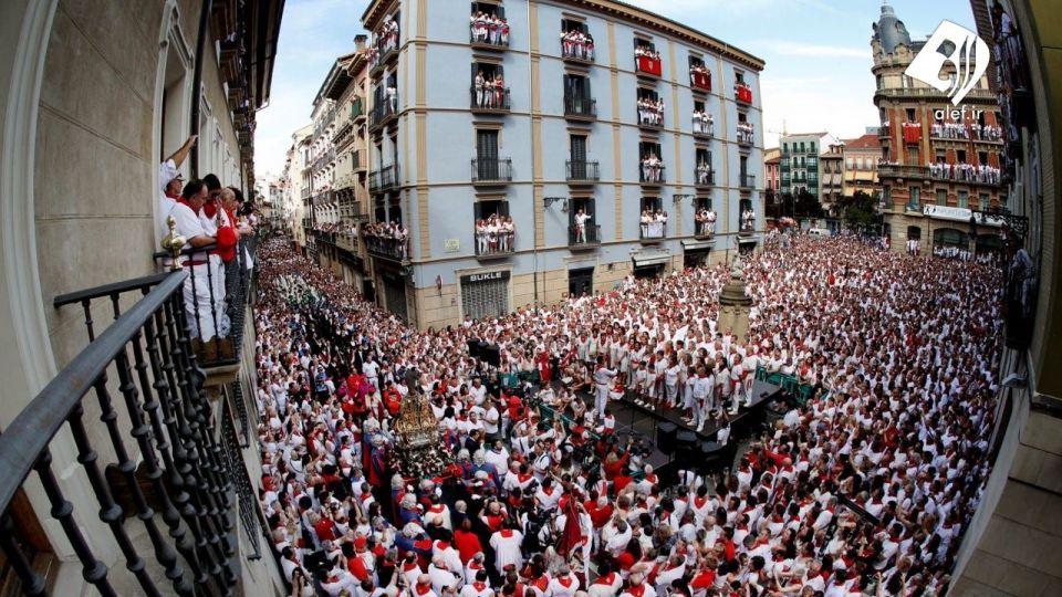 جشنواره گاو بازی در اسپانیا‎