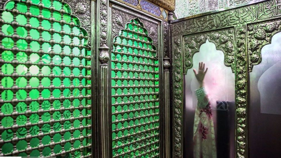 آئین تعویض پرچم گنبد امامزاده صالح(ع)