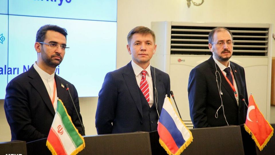 اجلاس وزیران ارتباطات ایران، ترکیه، روسیه و جمهوری آذربایجان