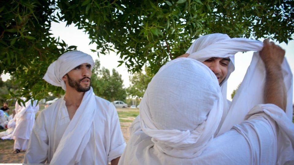 مراسم غسل تعمید مندائیان در رود کارون