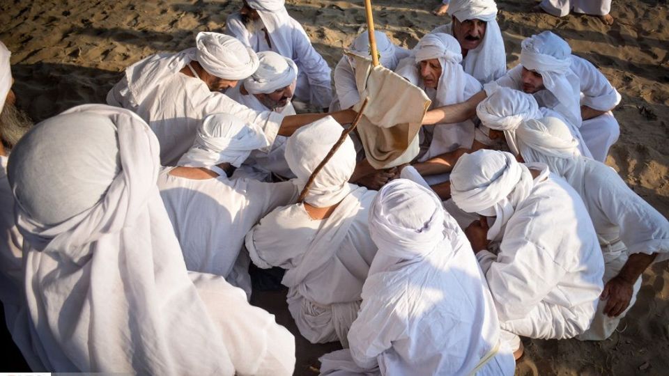 مراسم غسل تعمید مندائیان در رود کارون