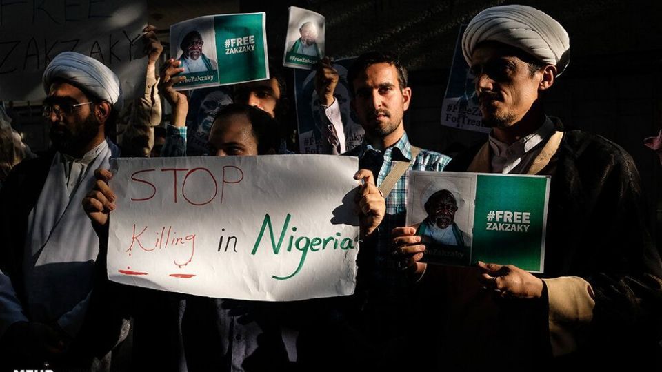 تجمع اعتراضی مقابل سفارت نیجریه در حمایت از شیخ زکزاکی