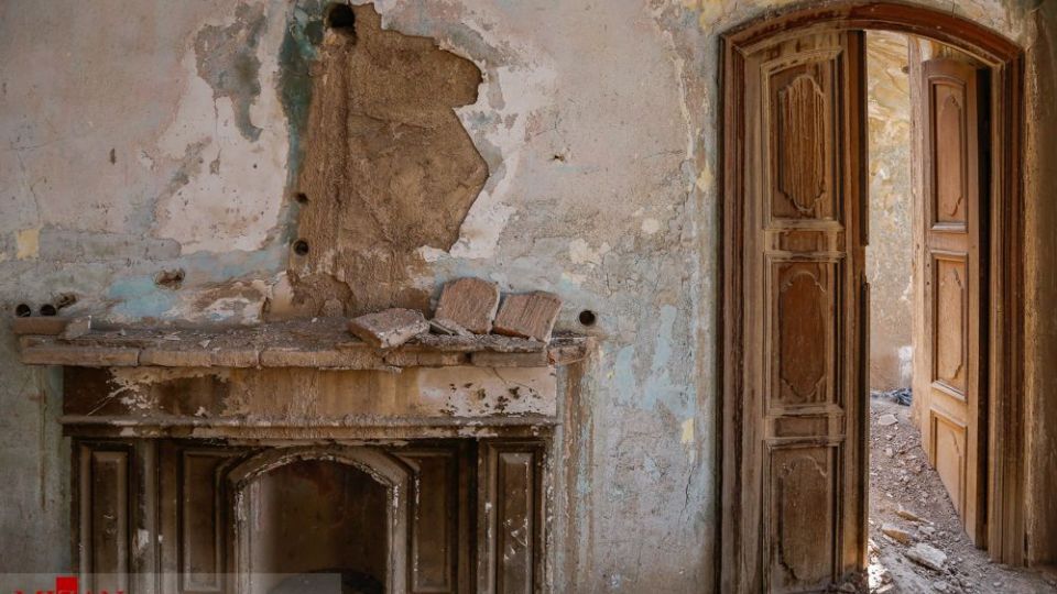 یادگار مخروبه قاجاریه در بازار تهران