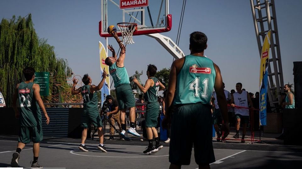 مسابقات بسکتبال خیابانی