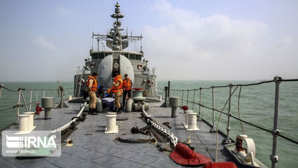 عبور و مرور نفتکش‌ها در تنگه هرمز