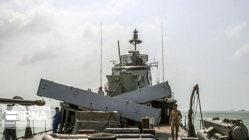 عبور و مرور نفتکش‌ها در تنگه هرمز