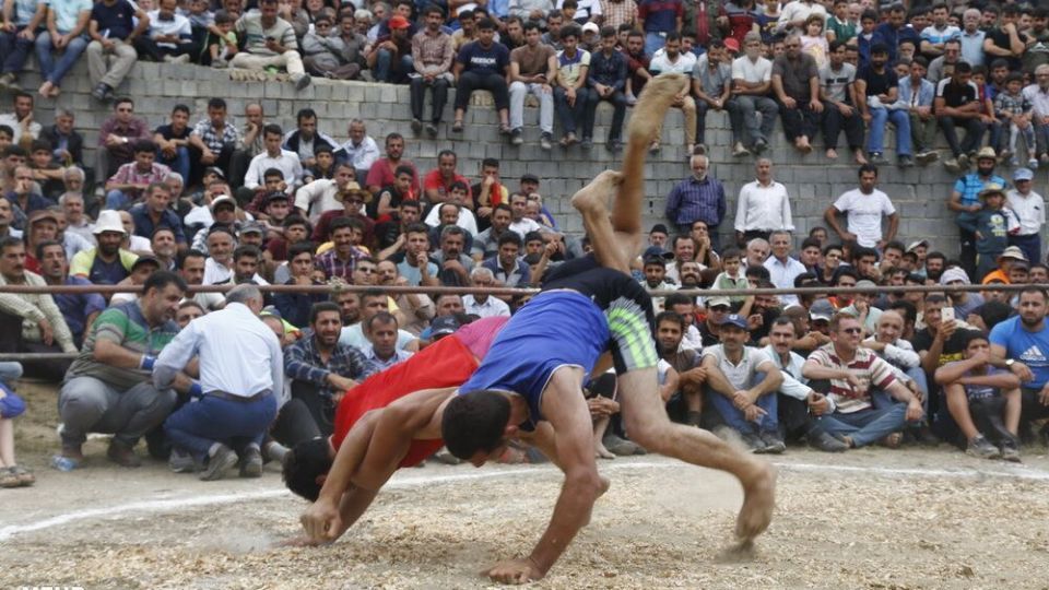 مسابقات کشتی لوچو