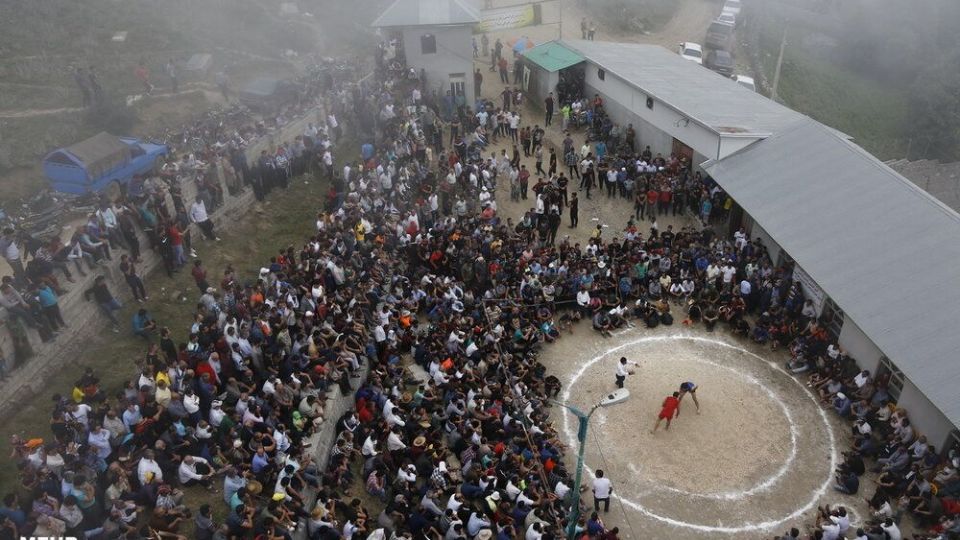 مسابقات کشتی لوچو