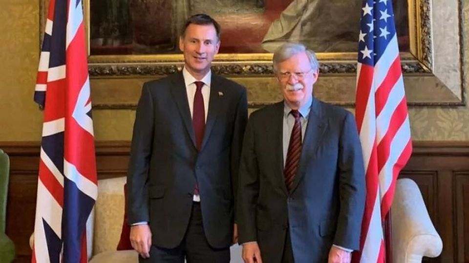 نشریه انگلیسی: بولتون لندن را فریب داد نشریه انگلیسی: بولتون لندن را فریب داد