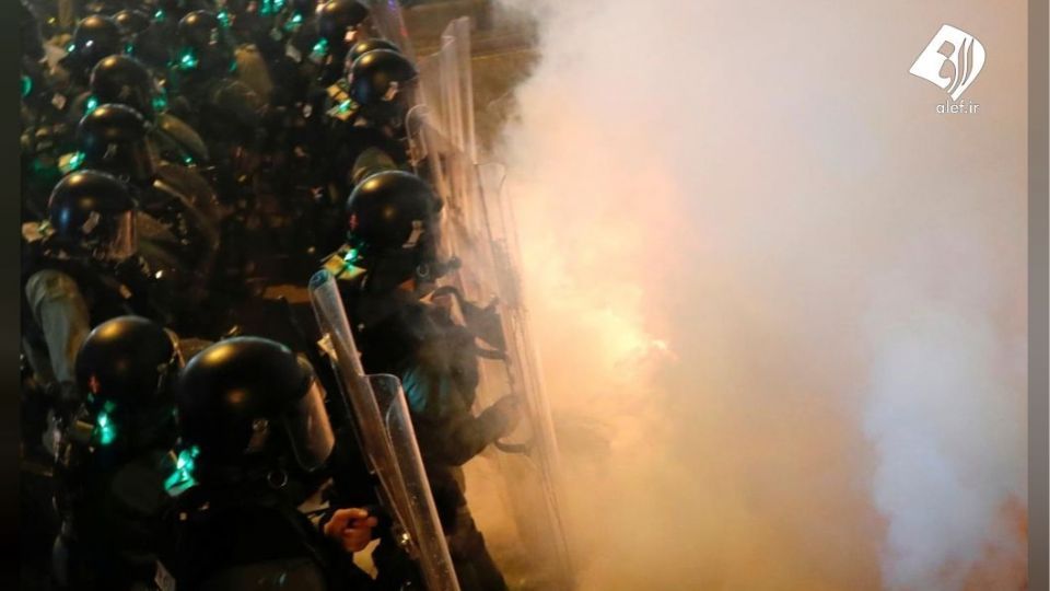 هنگ کنگ همچنان متشنج