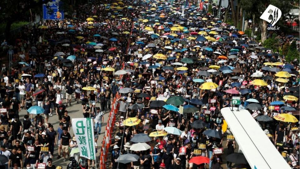 هنگ کنگ همچنان متشنج