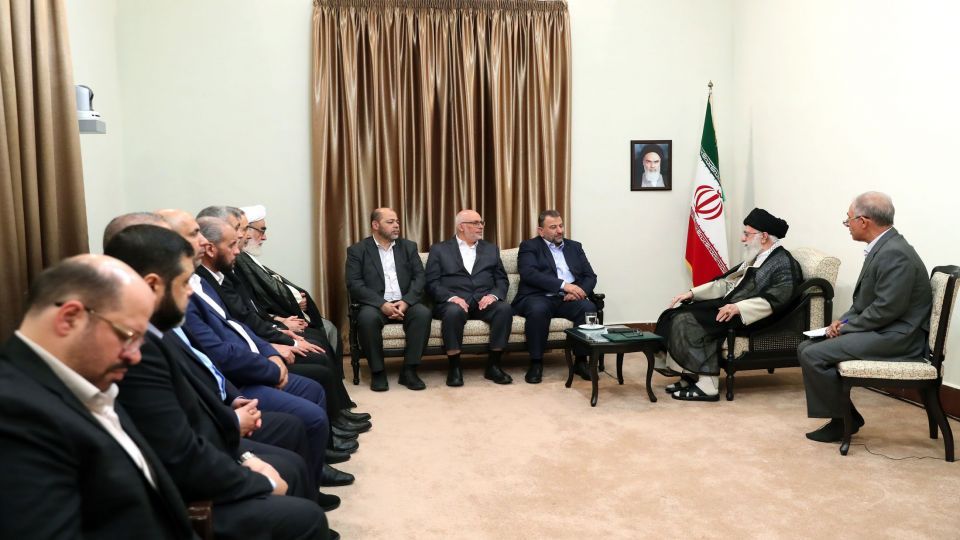 دیدار نایب رئیس دفتر سیاسی حماس با رهبر انقلاب اسلامی