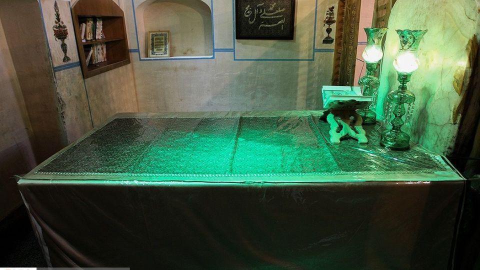 تخت فولاد تخت فولاد
