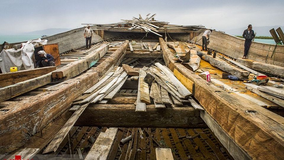 کارگاه لنج سازی - جزیره قشم کارگاه لنج سازی - جزیره قشم