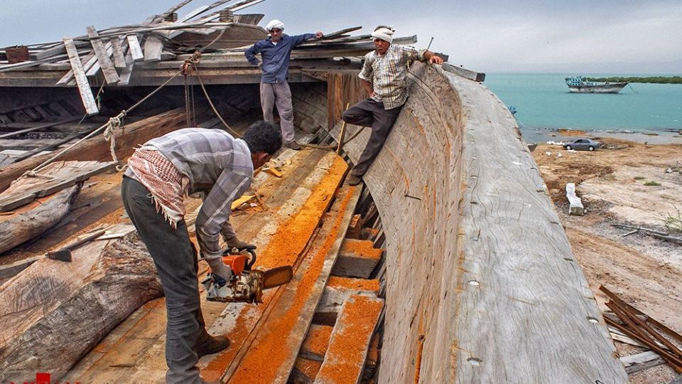 کارگاه لنج سازی - جزیره قشم کارگاه لنج سازی - جزیره قشم