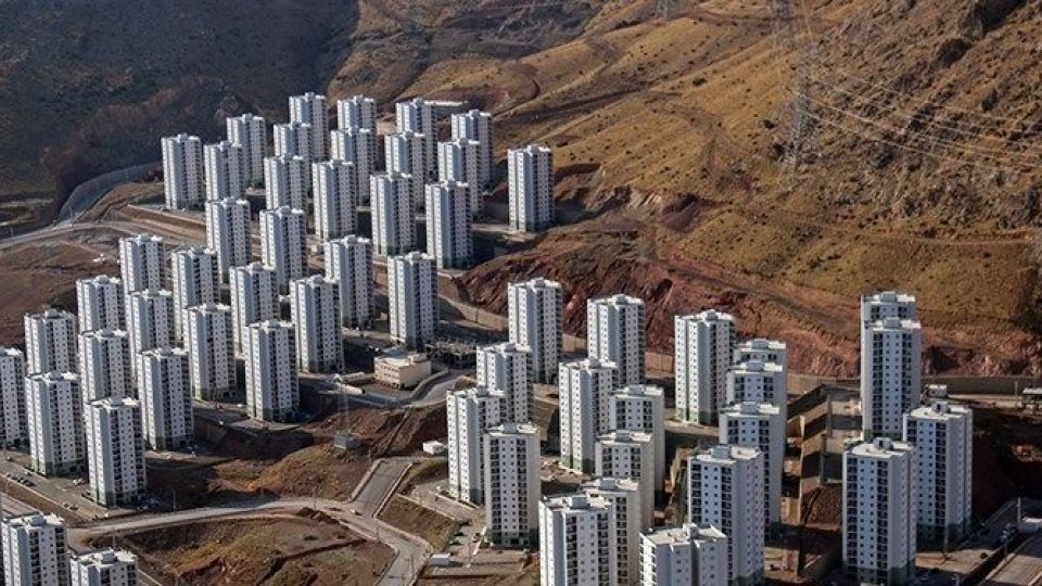 افزایش 174.6 درصدی قیمت زمین و مسکن تهران در بهار امسال افزایش 174.6 درصدی قیمت زمین و مسکن تهران در بهار امسال