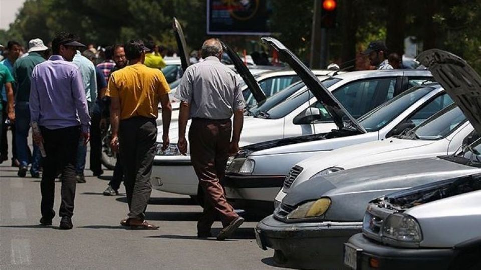 پراید۱۳۱ در بازار ۴۲میلیون تومان شد پراید۱۳۱ در بازار ۴۲میلیون تومان شد