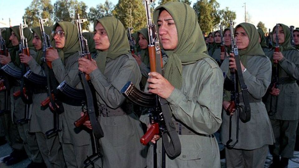 حقوق بشر فیروزهای؛ یک سازمان و هزاران تناقض حقوق بشر فیروزهای؛ یک سازمان و هزاران تناقض