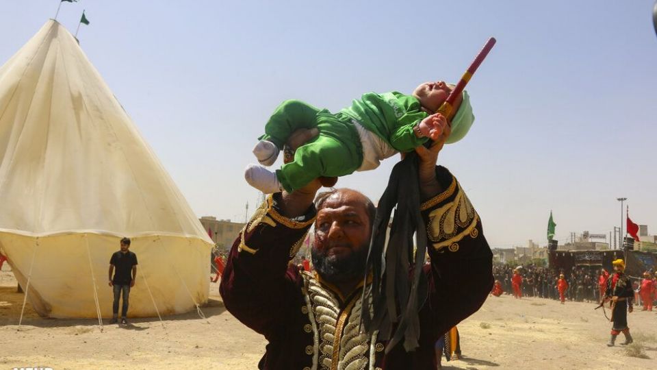 آیین خیمه سوزان هیئت خیام الحسین قم