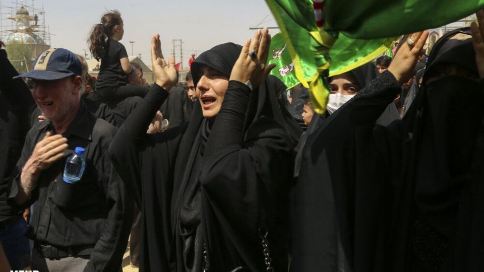 آیین خیمه سوزان هیئت خیام الحسین قم