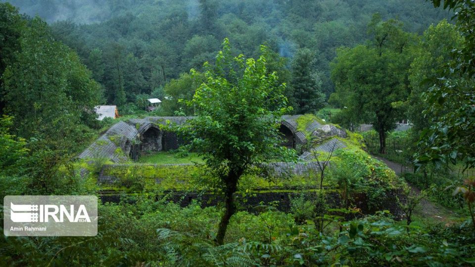 کاروانسرای سنگی تی تی کاروانسرای سنگی تی تی