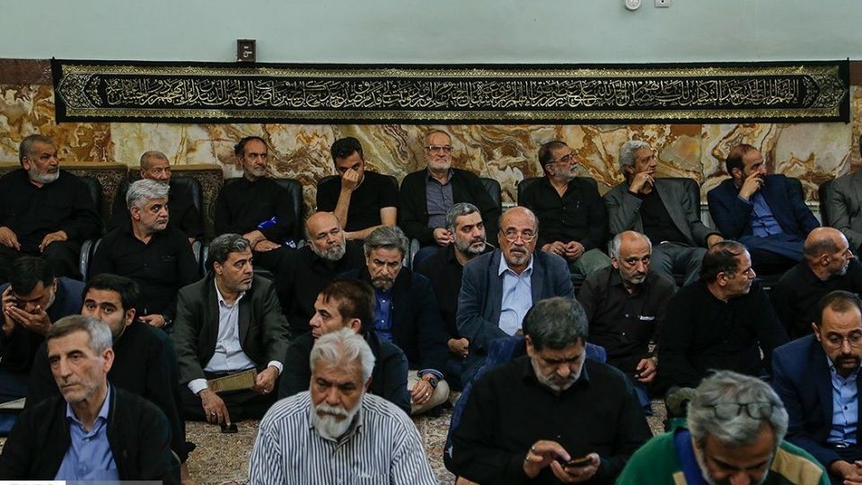 مراسم ترحیم پدر سردار سعید قاسمی مراسم ترحیم پدر سردار سعید قاسمی