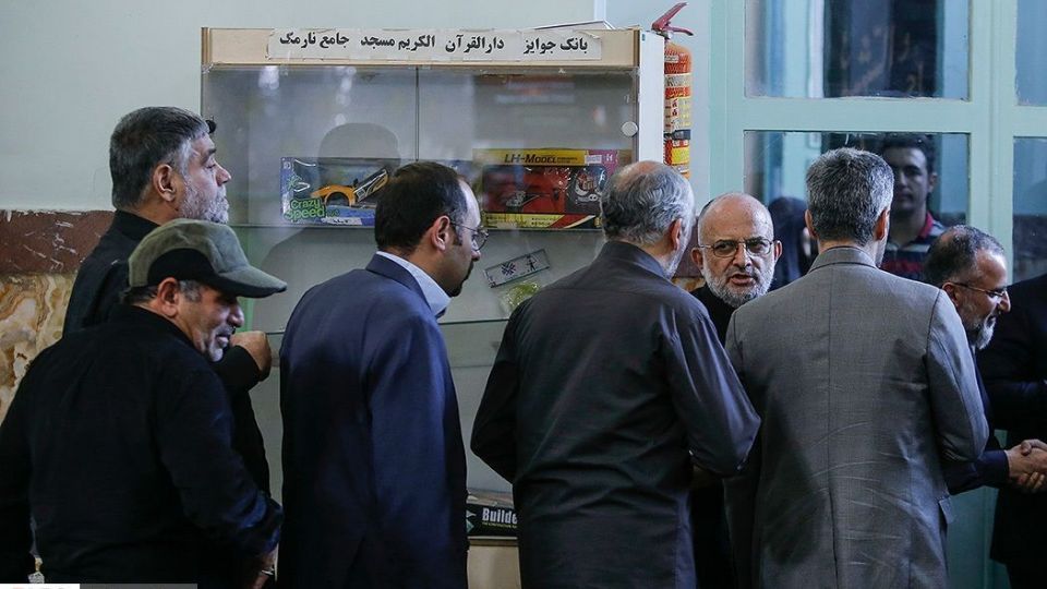 مراسم ترحیم پدر سردار سعید قاسمی مراسم ترحیم پدر سردار سعید قاسمی