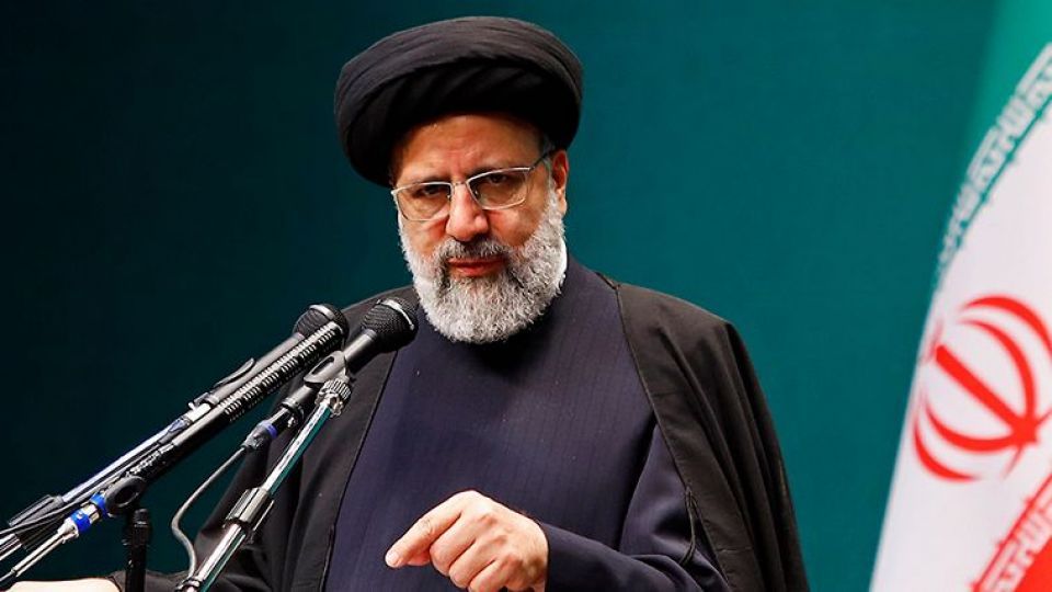 رئیسی: مصممتر از همیشه با فساد مبارزه خواهیم کرد و مردم را در جریان قرار میدهیم رئیسی: مصممتر از همیشه با فساد مبارزه خواهیم کرد و مردم را در جریان قرار میدهیم